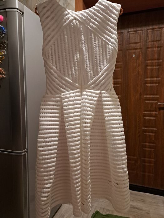 Свадебное платье белое