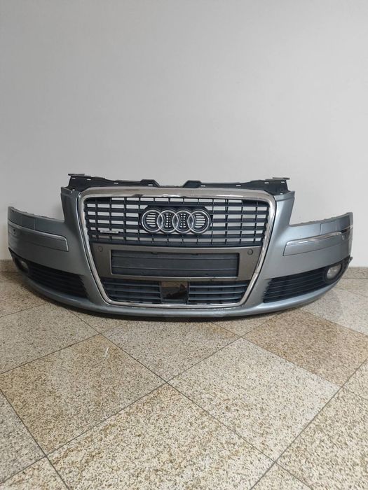 Предна броня Ауди А8 Д3 2006г