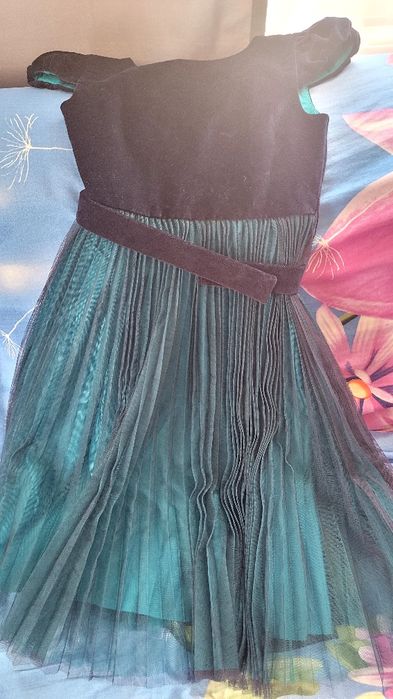 Rochie speciala copii ,vârsta 8 ani