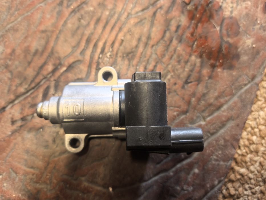 Стъпково моторче празен ход киа сиид Хюндай и30