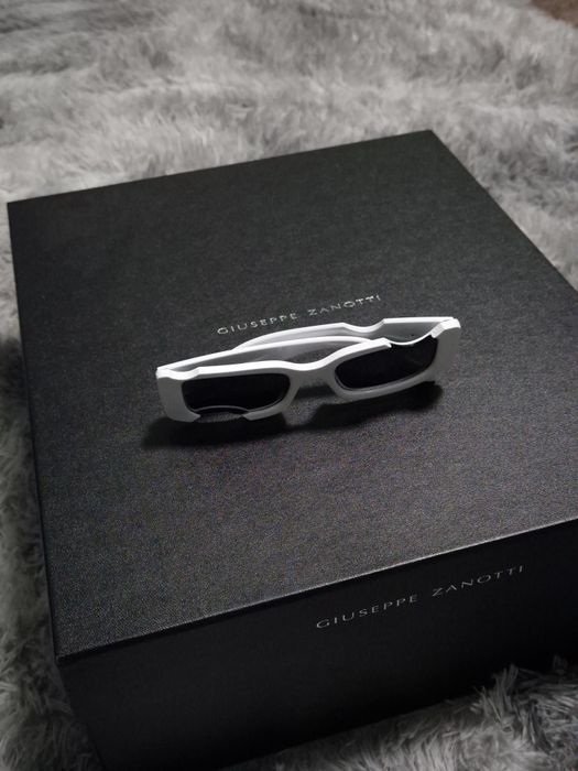 Ochelari de soare Off White Cady albi