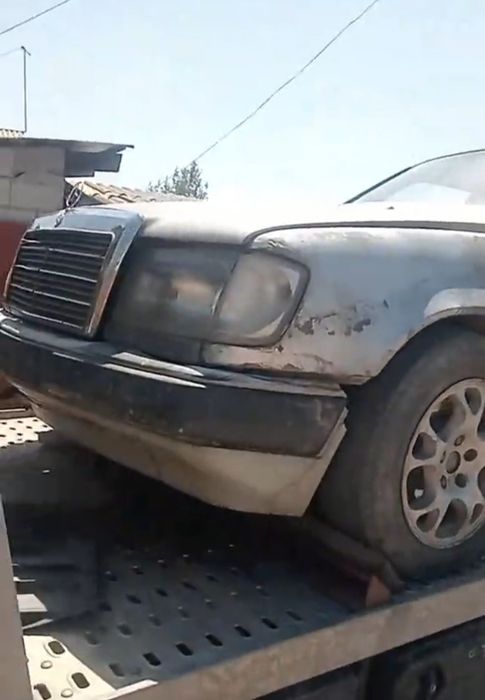 Mercedes-benz e200