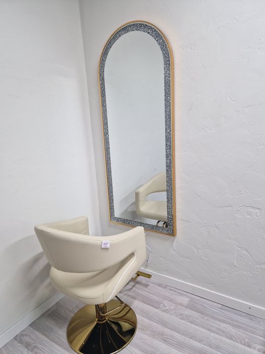 Зеркало с подсветкой