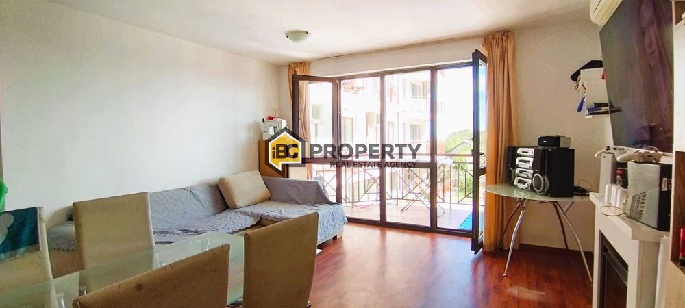 Продава се Тристаен апартамент в Бяла - 107 кв.м за 608 €/кв.м - Снимка #2