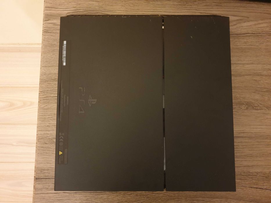 PlayStation 4 (PS4) 500GB - Complet functional