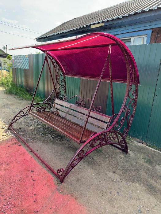 Качели кованые металлические