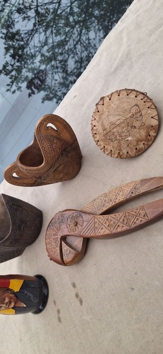 Стар френски микрофон и цитра