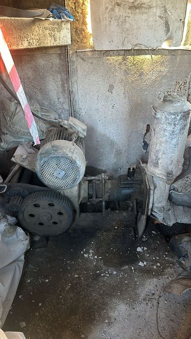 Насос шестикубовый