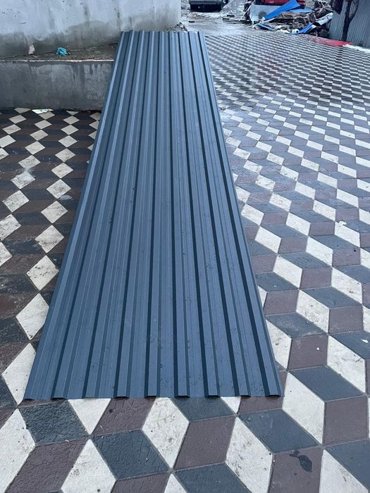 Tablă cutată la 5 m lungime 115 lățime grosime 06 H 18