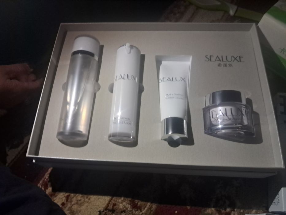 Sealux от компани GREANLEEF