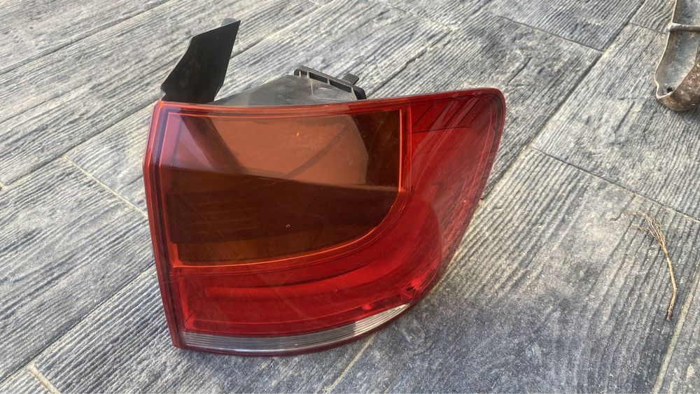 Stop dreapta aripa BMW x1 e84