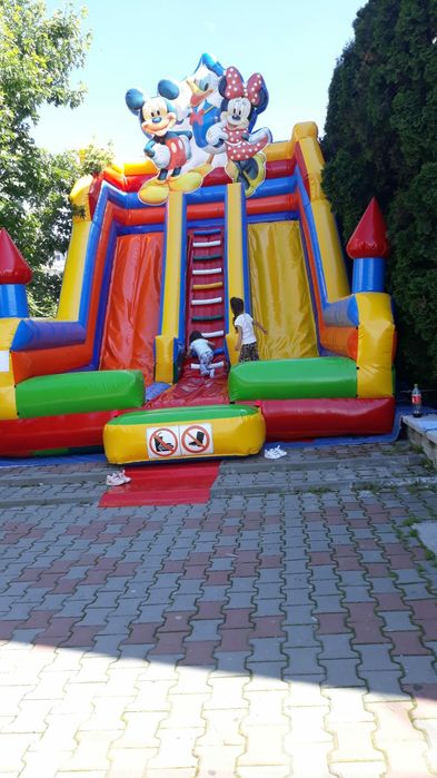 Topogane Gonflabile de închiriat petreceri