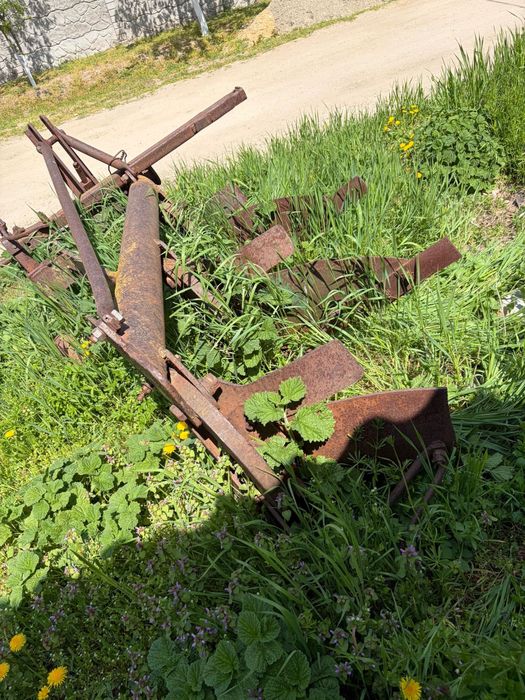 Vand tractor U650 si altele