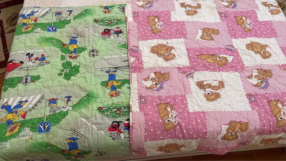 продам 2 теплые детские одеяла