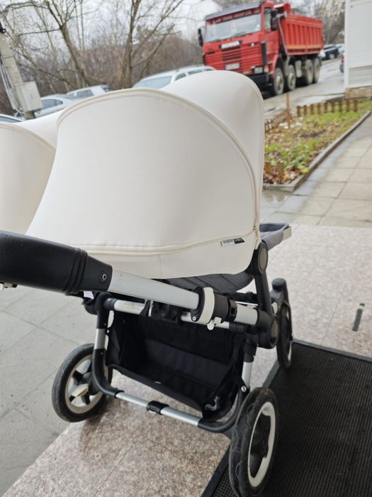 Продавам Bugaboo Donkey 2- Количка за близнаци