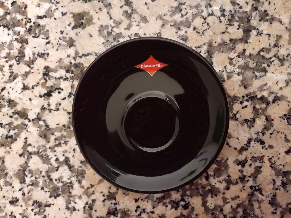 Чинийки черни DONCAFE 12 см диаметър