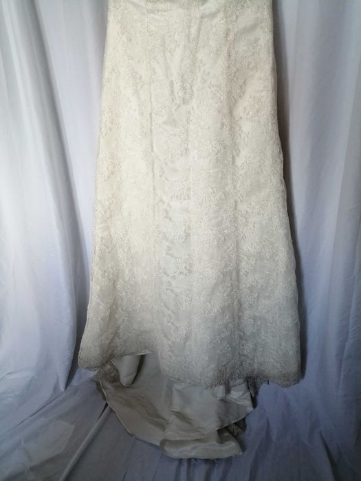 Сватбена рокля Sincerity Bridal р-р L-XL - цвят слонова кост