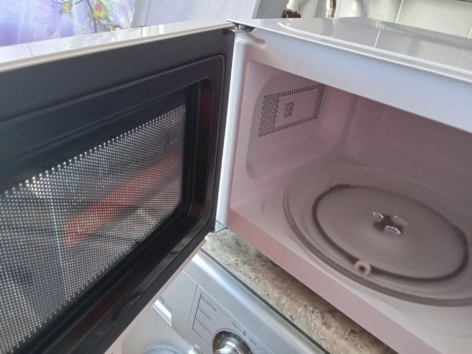 Микроволновая печь