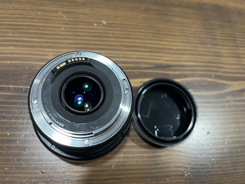 Obiectiv Canon 50 mm F1.8 EF