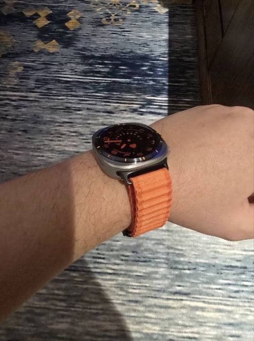 Samsung galaxy watch ultra titanium