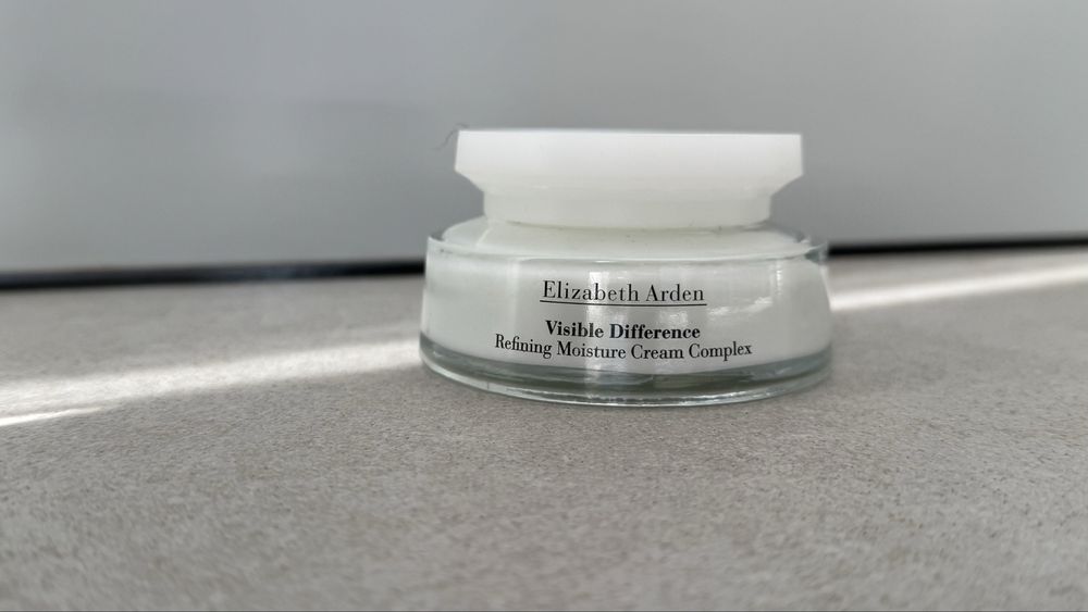 Elizabeth Arden Visible difference 100ml