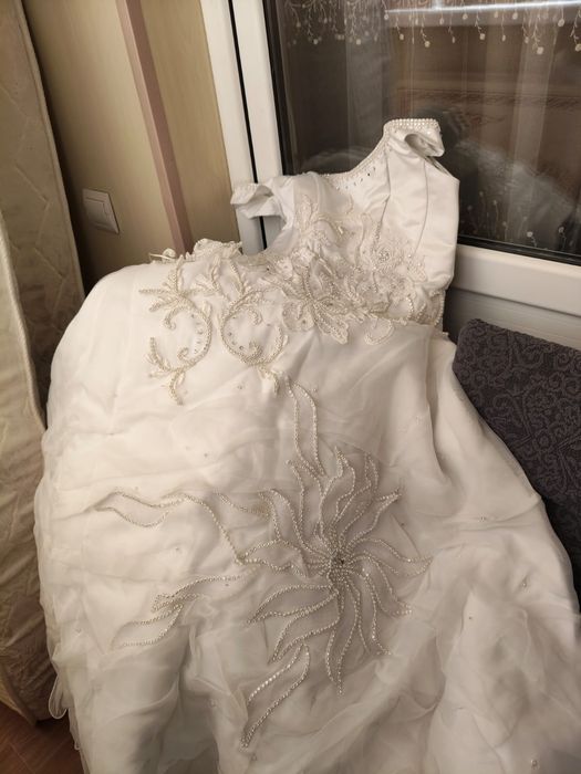 Продам свадебное платье