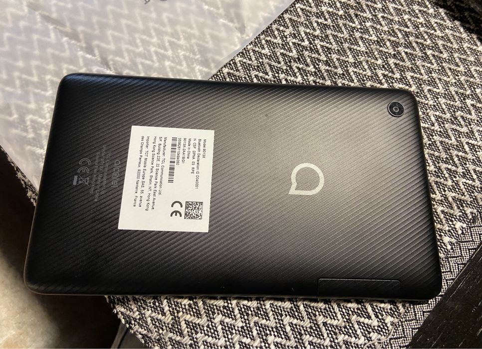Таблети Alcatel 1T7 4G