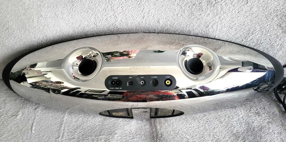 Bowers & Wilkins Zeppelin 1 pt. iPod / iPhone  boxa activa Hi-Fi