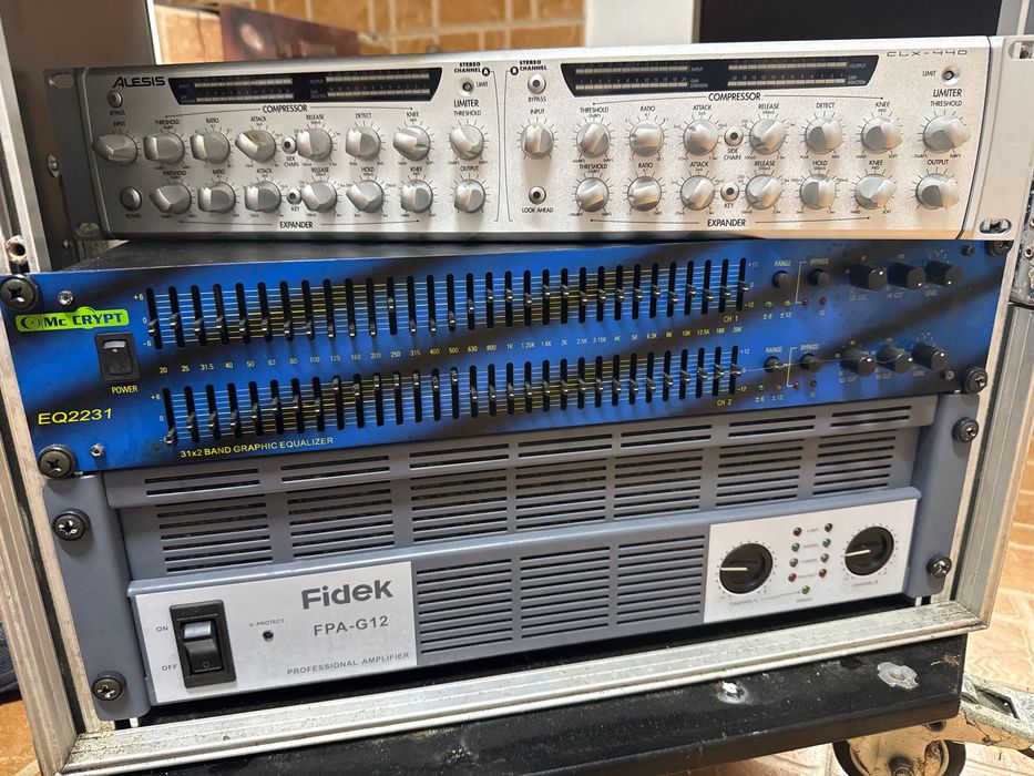 Rack audio profesional complet Amplificator Fidek  Egalizator 31 benzi