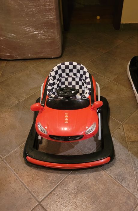 Mașinuța pentru copii