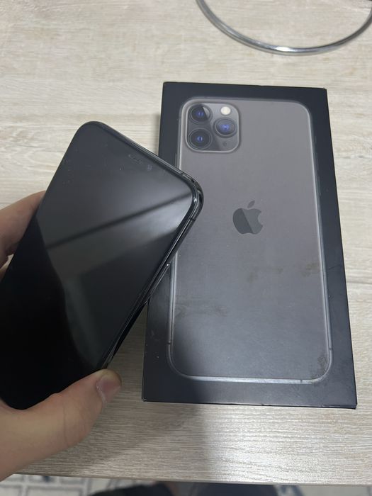 iPhone 11 pro black