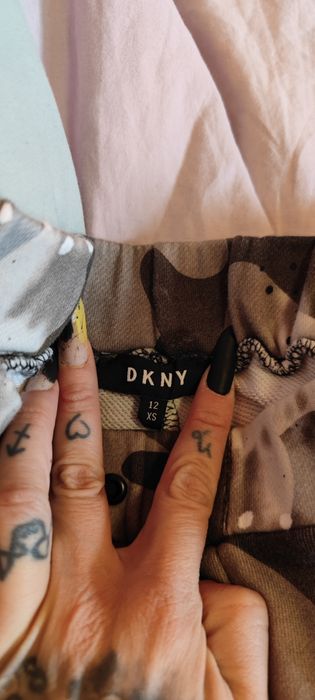 Lot pantaloni băieți 12 ani  ( Calvin Klein, DKNY, Zara)