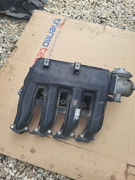 Galerie admisie cu clapete bmw e90,x3,e60 motor 2.0d M47