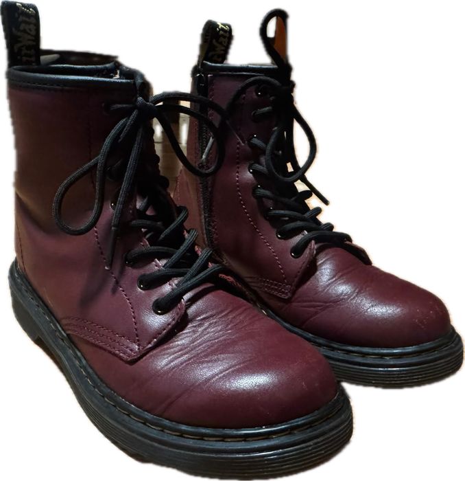 Dr. Martens боти