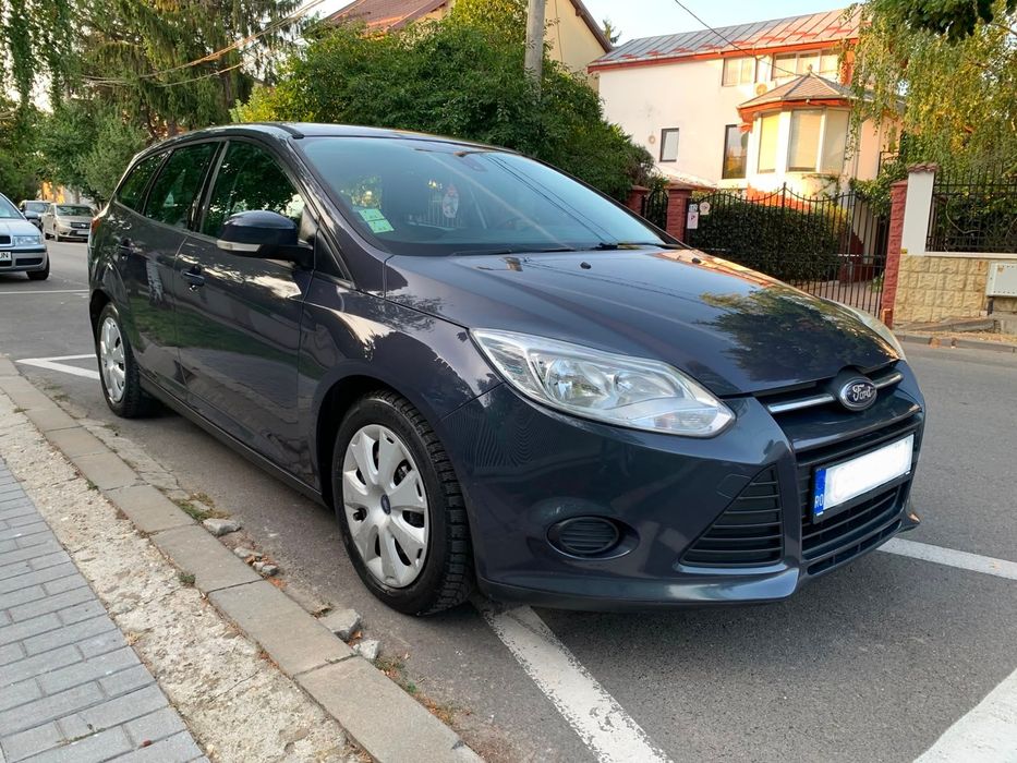 FORD Focus 2013 — imagine 4