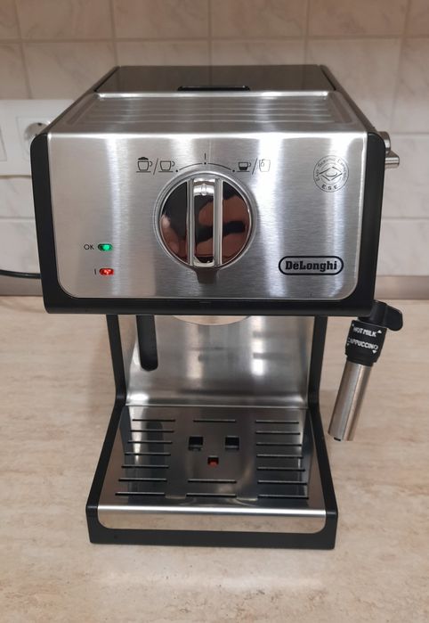 Еспресо кафемашина DELONGHI ECP 35.31-за ремонт или за части