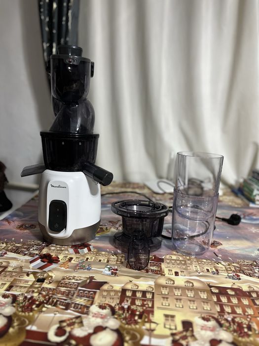 Соковыживаемая машина