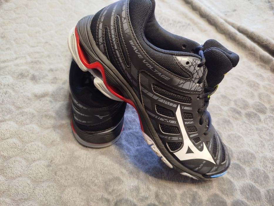 Mizuno за бягане 42 номер-оригинално