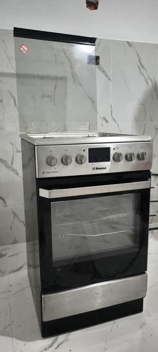 Aragaz Hansa FCMX59229, Gaz, 4 arzatoare, Mixt, Grill,Rotisor,Clasa A