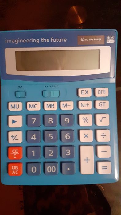 калькуляторы оба за 3тысячи