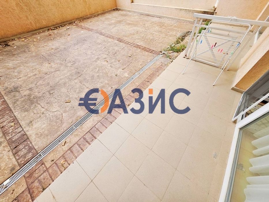 Продава се Едностаен апартамент в к.к. Слънчев бряг - 28 кв.м за 1250 €/кв.м - Снимка #9