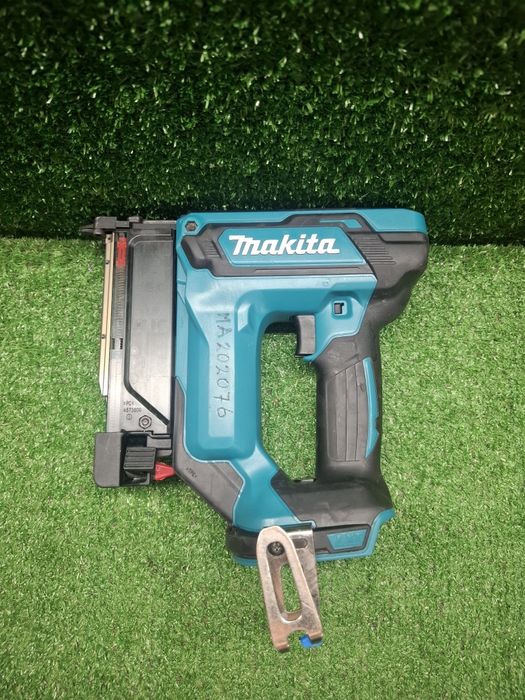 Такер на Makita DPT353