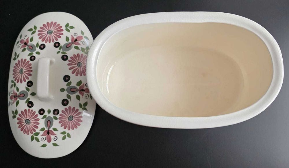 Cutie pentru pâine, ceramică de Corund, lucrată manual