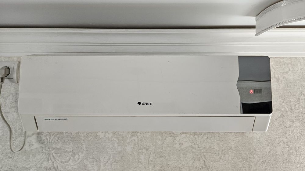 Кондиционер продам,работает без проблем