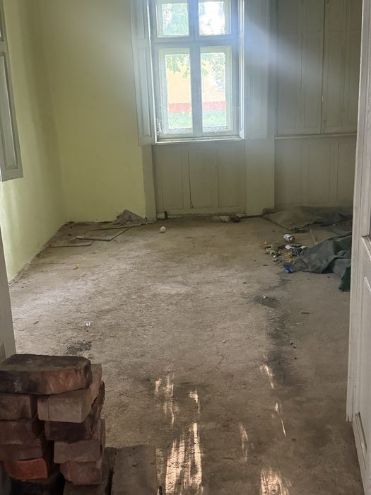 Vand casa in localitatea gelu