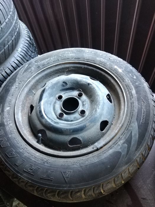 Anvelope vara Logan sau alte auto dulapuri de mobila huse auto