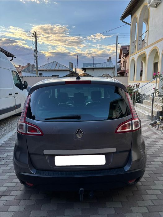 Renault Scenic 2011