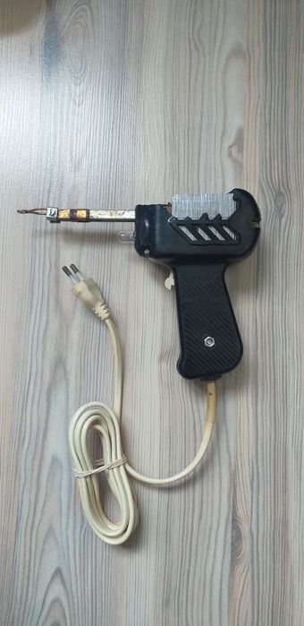 Pistol de lipit romanesc radio progres