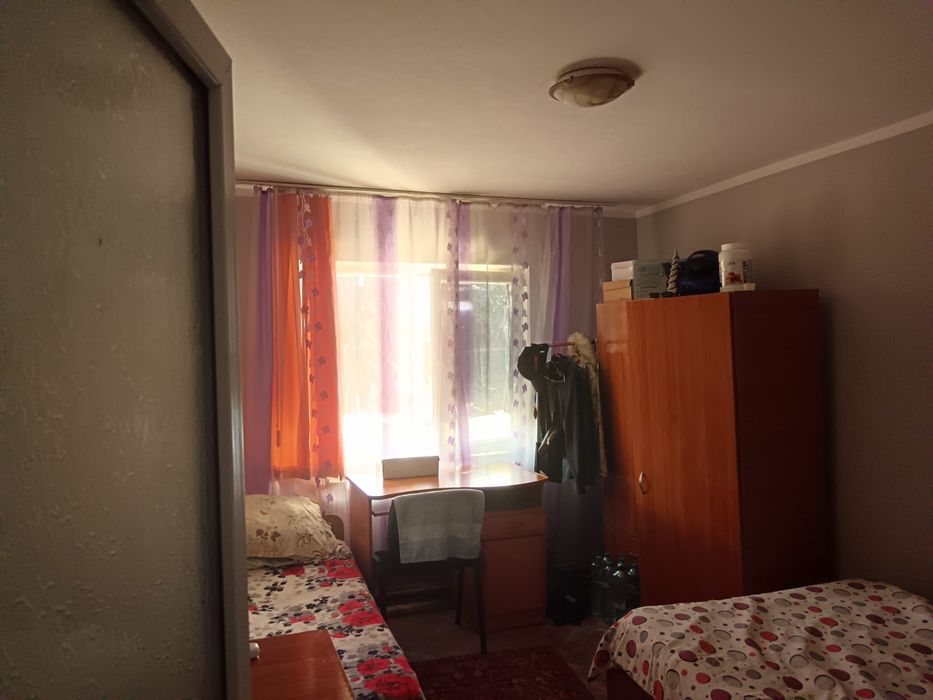 Primesc băieți în chirie (elevi)