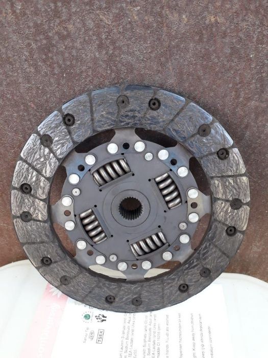 диск сцепления на Шкоду Октавия